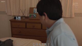 URE-129 [中文字幕] 15万下载引爆！「等级差夫妻交换」巨乳人妻梨花为子所困，深陷淫荡夫妇的慾望泥沼，纯洁日常被彻底颠覆，彻底沦陷！- 逢见梨花-椿梨花