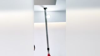 爽翻天的少妇【上篇】激情荡秋千式草逼，让大哥无套抽插，激情上位性感椅，多体位蹂躏爆草，炮击抽插道具玩弄刺激