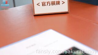 “伏弟魔”女秘书为得到赚钱之道献身老板