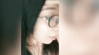 最新泄露 真实母子乱伦文化范眼镜妈妈和大学生19岁的儿子做爱无套内射还算挺嫩的蝴蝶逼
