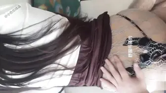 海角乱伦大神 善良的小嫂子 我哥在楼上睡觉我和嫂子在楼下云雨内射