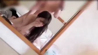 真实家庭乱伦 老哥在隔壁打牌偷偷后入嫂子