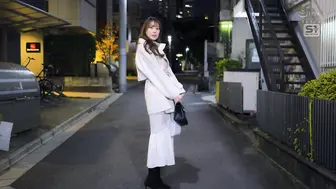 SONE-850 [无码中文字幕]东京港区 职业女友的悲惨下场 在贫民街被无家可归的流浪者们 尽情颜射 枫富爱