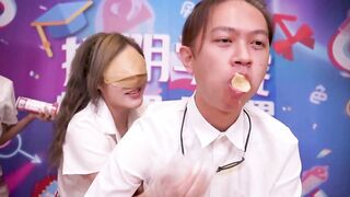 抖阴学院第5期女体餐盘体验