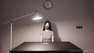 HongKongDoll 玩偶姐姐 - 森林系列第四集 - 大结局 审讯室里被侵犯 吴可玖瑶 系列完结