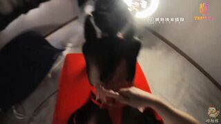 【糖心圣诞】圣诞特殊玩法_双马尾小奈想要哥哥一遍操一遍打