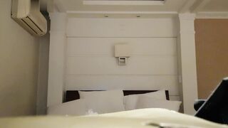 探花偷拍约外围发泄兽欲扯发撕脸口爆颜射人家眼睛里了