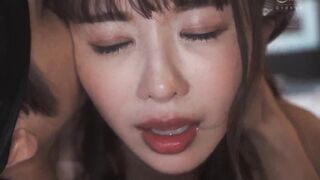 JUQ-483 [中文字幕] 栗山莉緒 - 就這樣說著甜言蜜語，我沉溺和人妻足不出戶SEX之中直到大學延畢…。